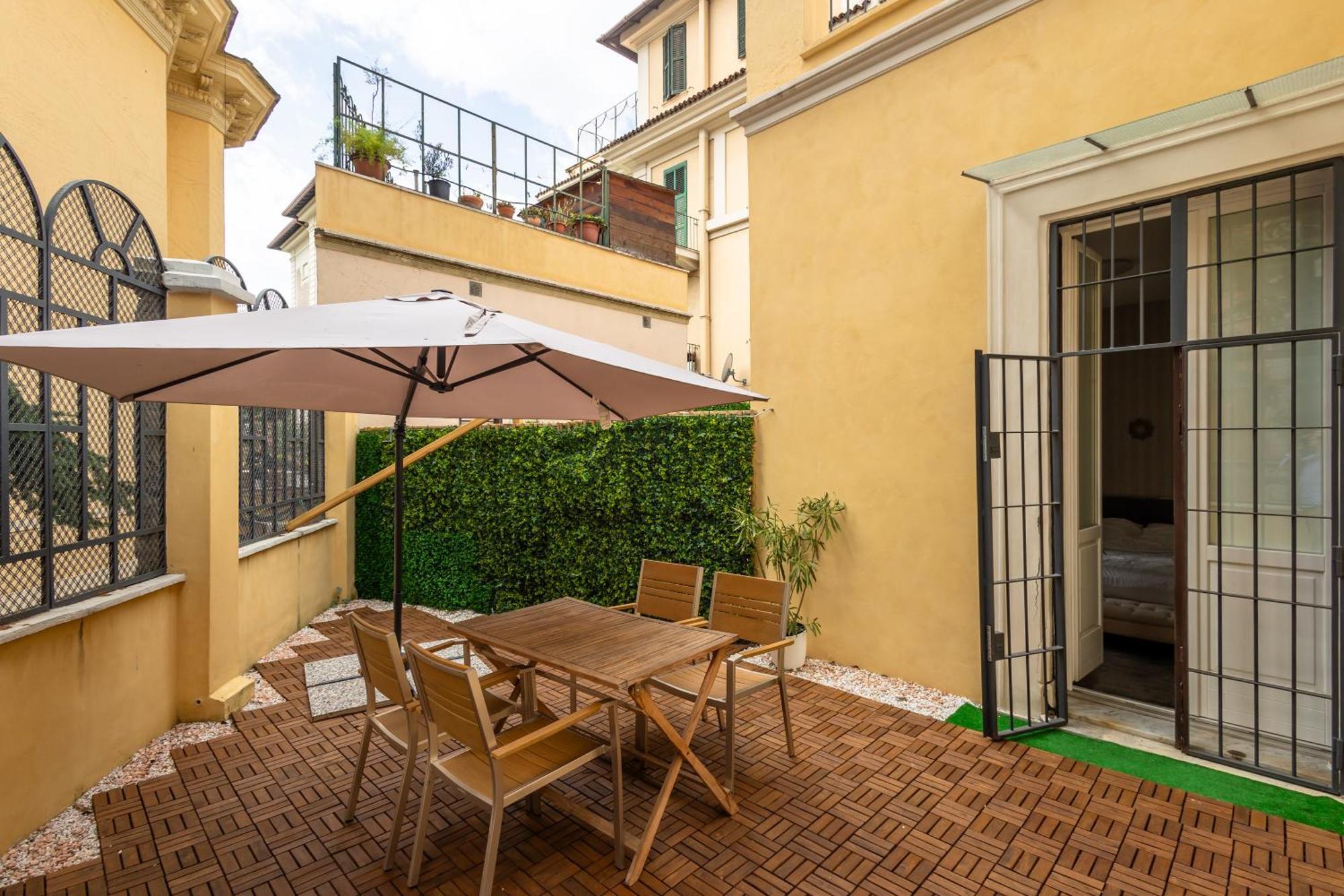 Jmartins Colosseo Suites Рим Экстерьер фото